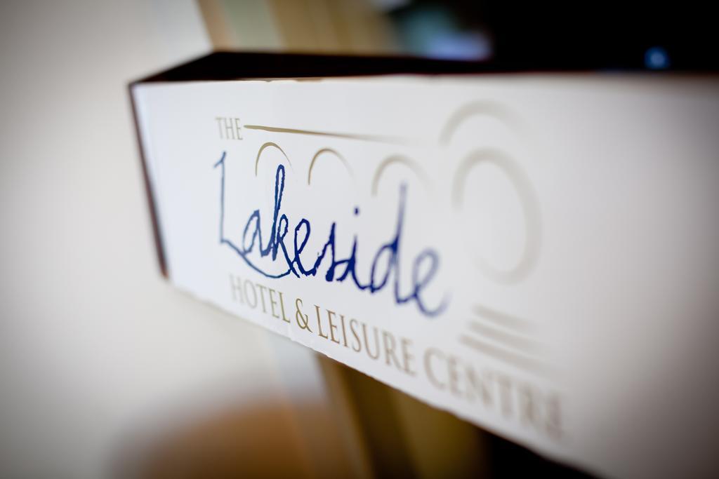 The Lakeside Hotel & Leisure Centre Killaloe Esterno foto